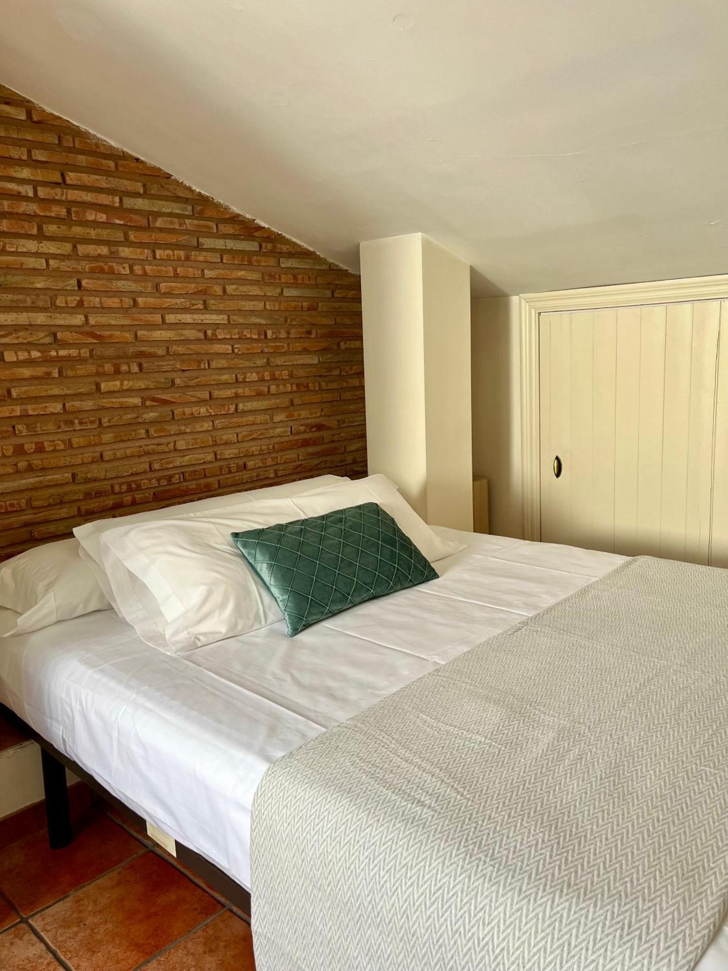Apartamentos Ubaga Ezcaray Ngoại thất bức ảnh